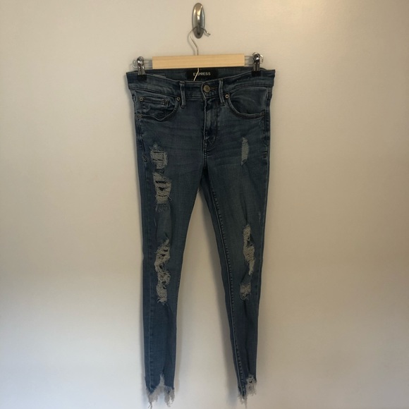 Express Jeans - Picture 2 of 3